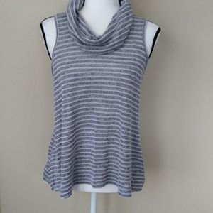 Hippie Rose Cowl Neck Heathered Sweater L Gray Black White